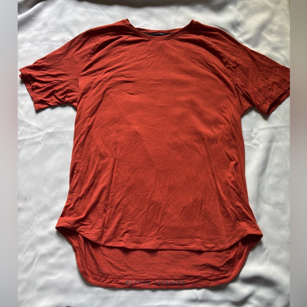 Lululemon license to train short sleeve